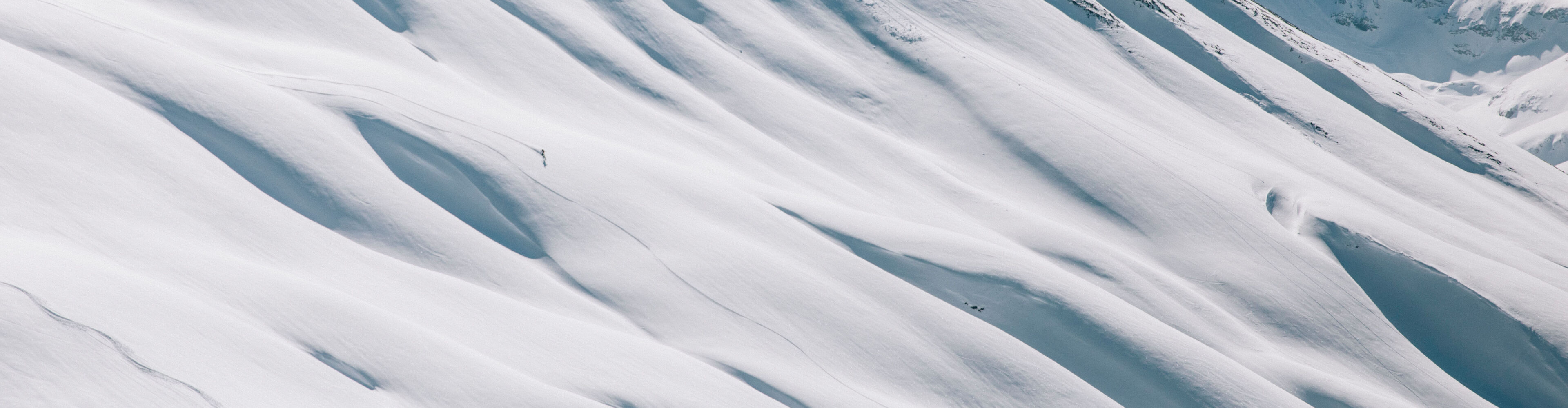 Skifahren-Vorarlberg-Tiefschnee